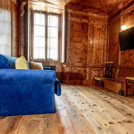 Curt di Clement Eco Mobility Hotel Tirano Bagian luar foto