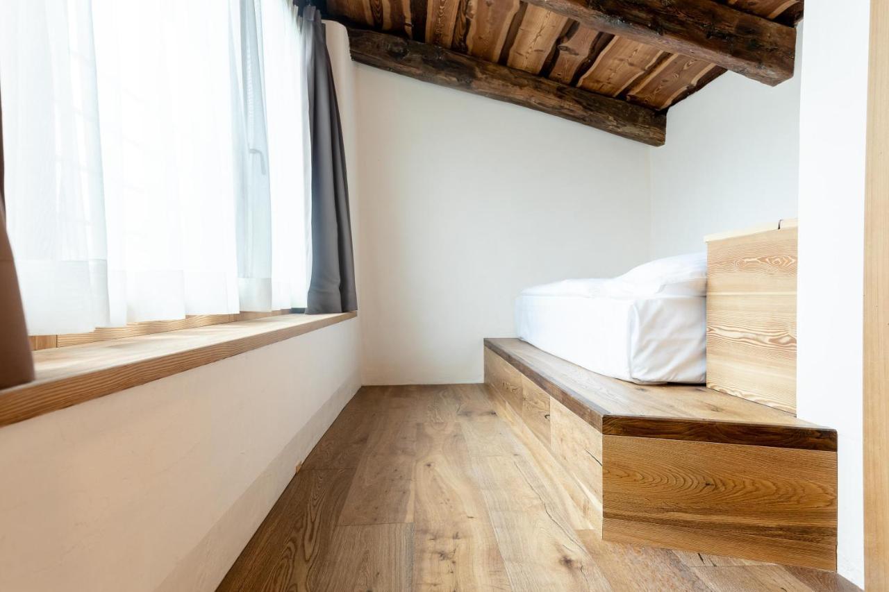 Curt di Clement Eco Mobility Hotel Tirano Bagian luar foto